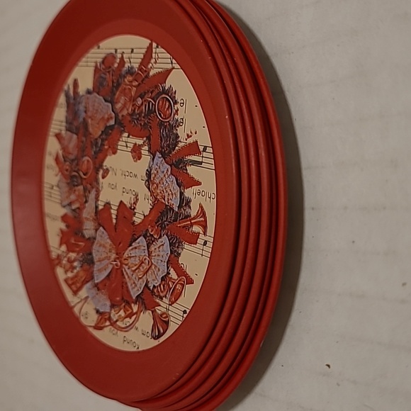 Set of 6 Metal Christmas Coasters in Metal Storage Tin - Picture 10 of 16